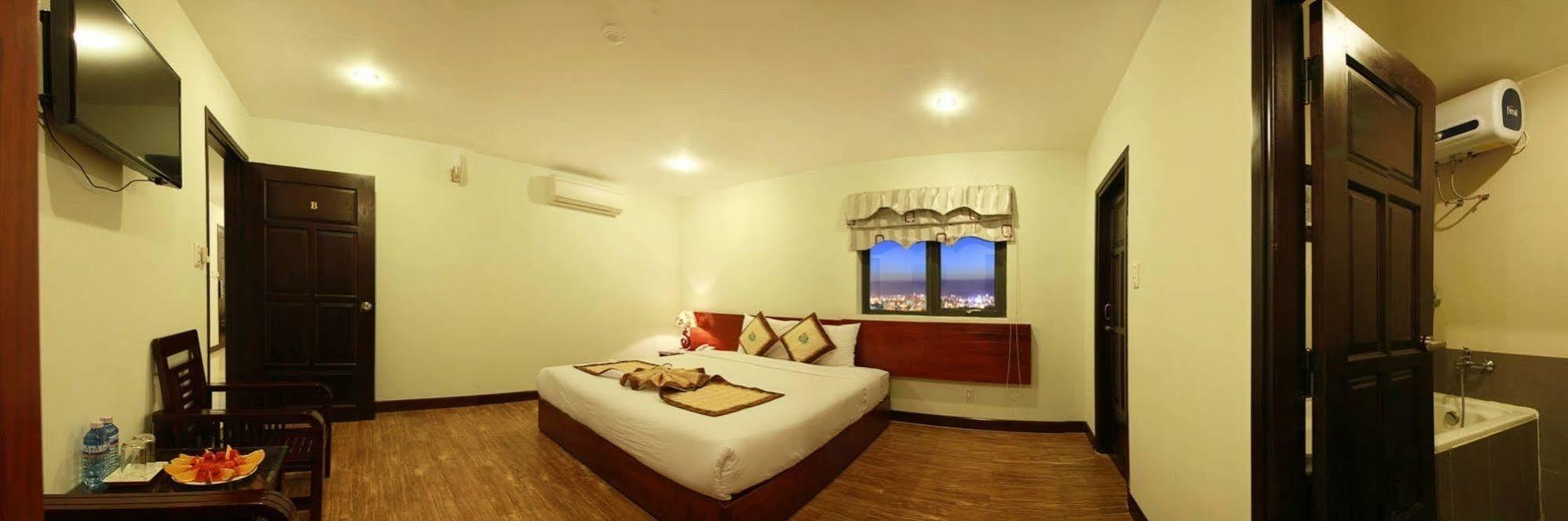 Luna Diamond Hotel Da Nang Exterior foto