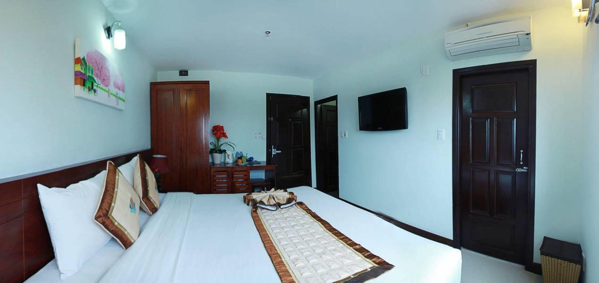 Luna Diamond Hotel Da Nang Exterior foto