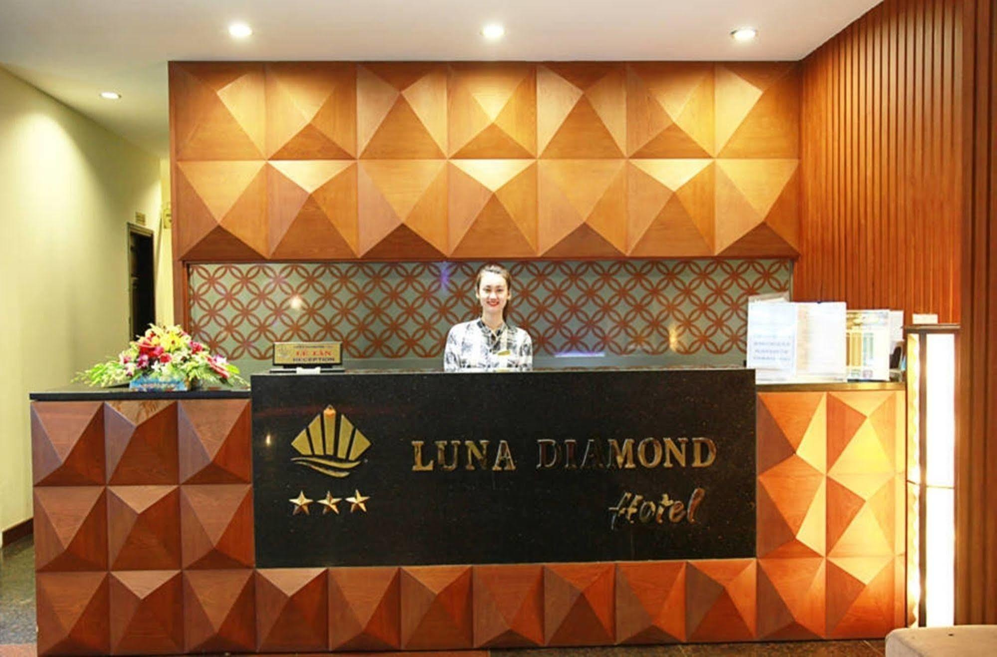 Luna Diamond Hotel Da Nang Exterior foto